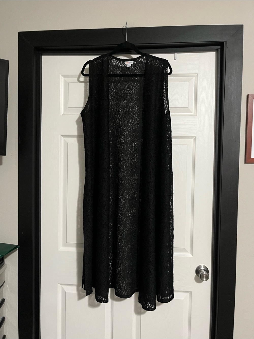 LuLaRoe Lace Sleeveless Cardigan sz L